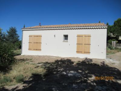 Menuiseries blanches, enduit finition Gratté fin