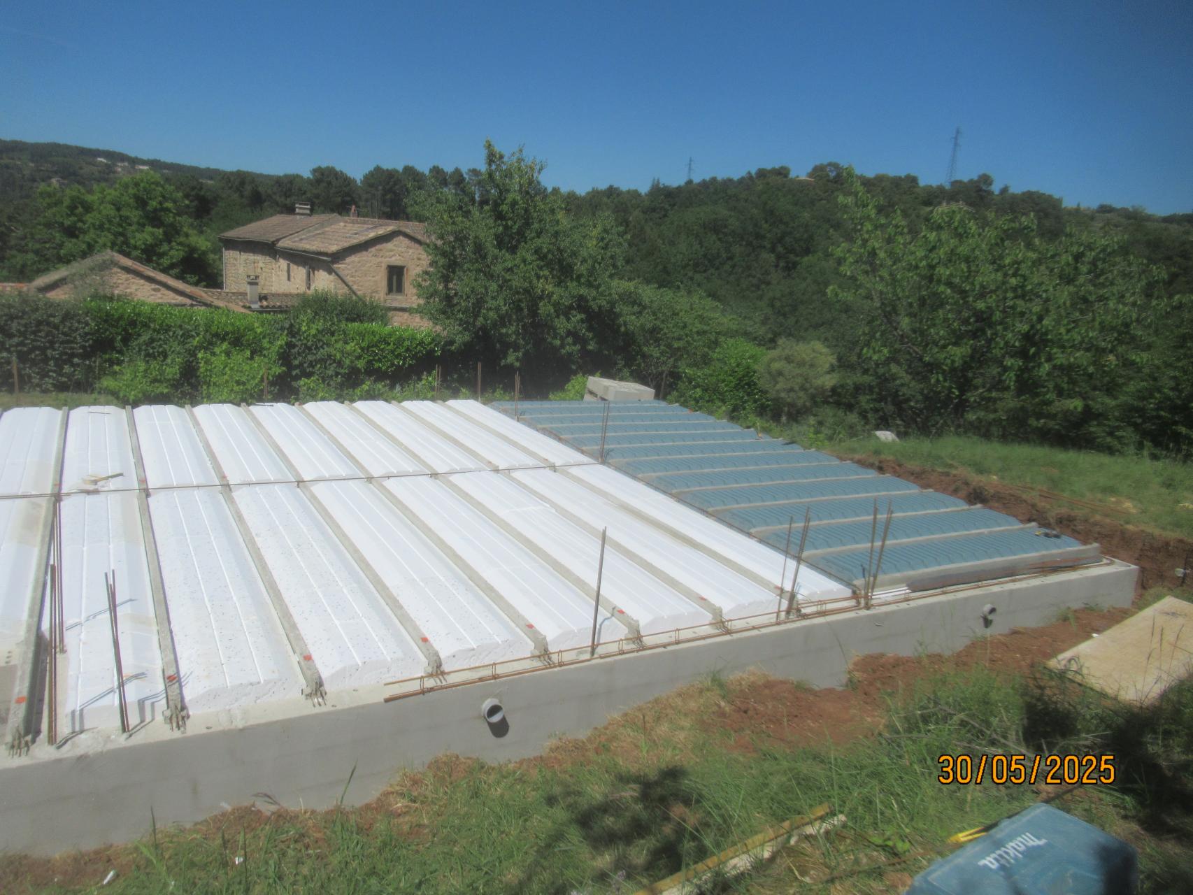 Pose des poutrelles et hourdis du plancher