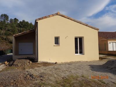 Menuiseries blanches, enduit finition Gratté fin