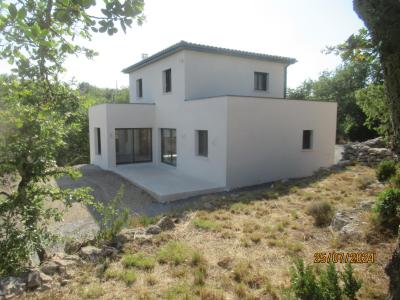 Menuiseries grises anthracite, enduit finition Gratté fin