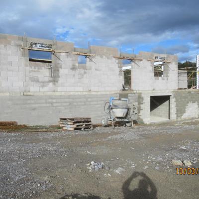 Coulage des linteaux et coffres de volets roulants