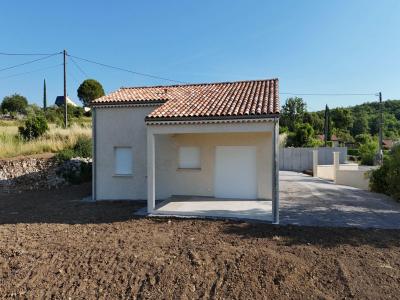 Menuiseries blanches, enduit finition Gratté fin