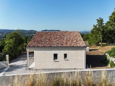 Toiture 2 pentes, 1 rang de génoises, sous-faces PVC Blanc