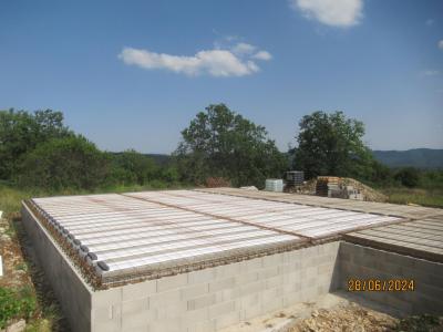 Pose des poutrelles et hourdis du plancher