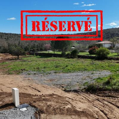 Lot 2 - 75 000€ - 830m²