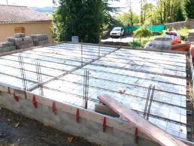 Pose des poutrelles et hourdis du plancher