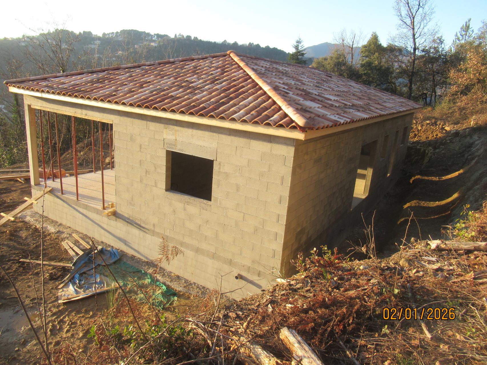 Pose des tuiles et accessoires